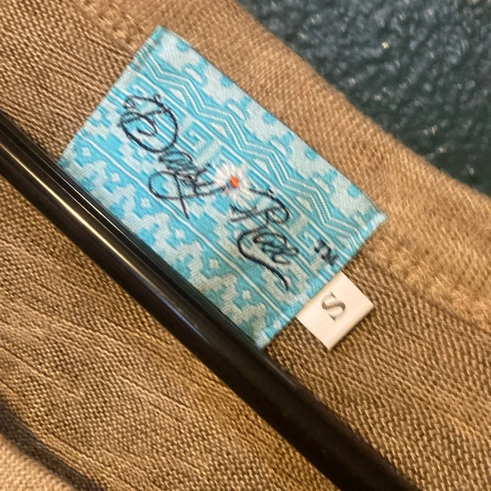 Daisy Rae Santa - Picture 3 of 3